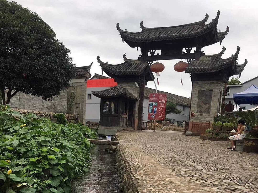 热带气旋来袭 澳大利亚数万人停电