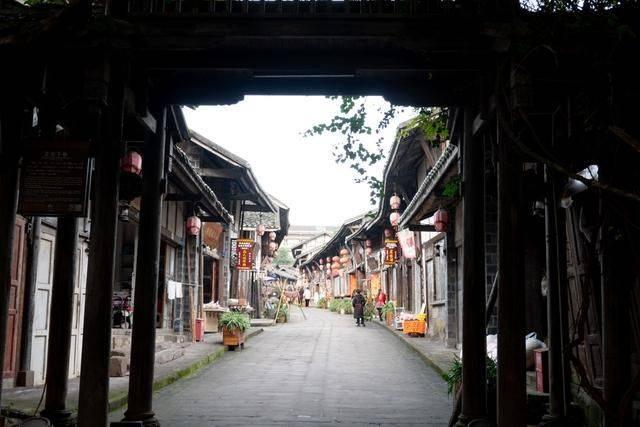 荒郡烧坊的使命:传承华夏文明的重任